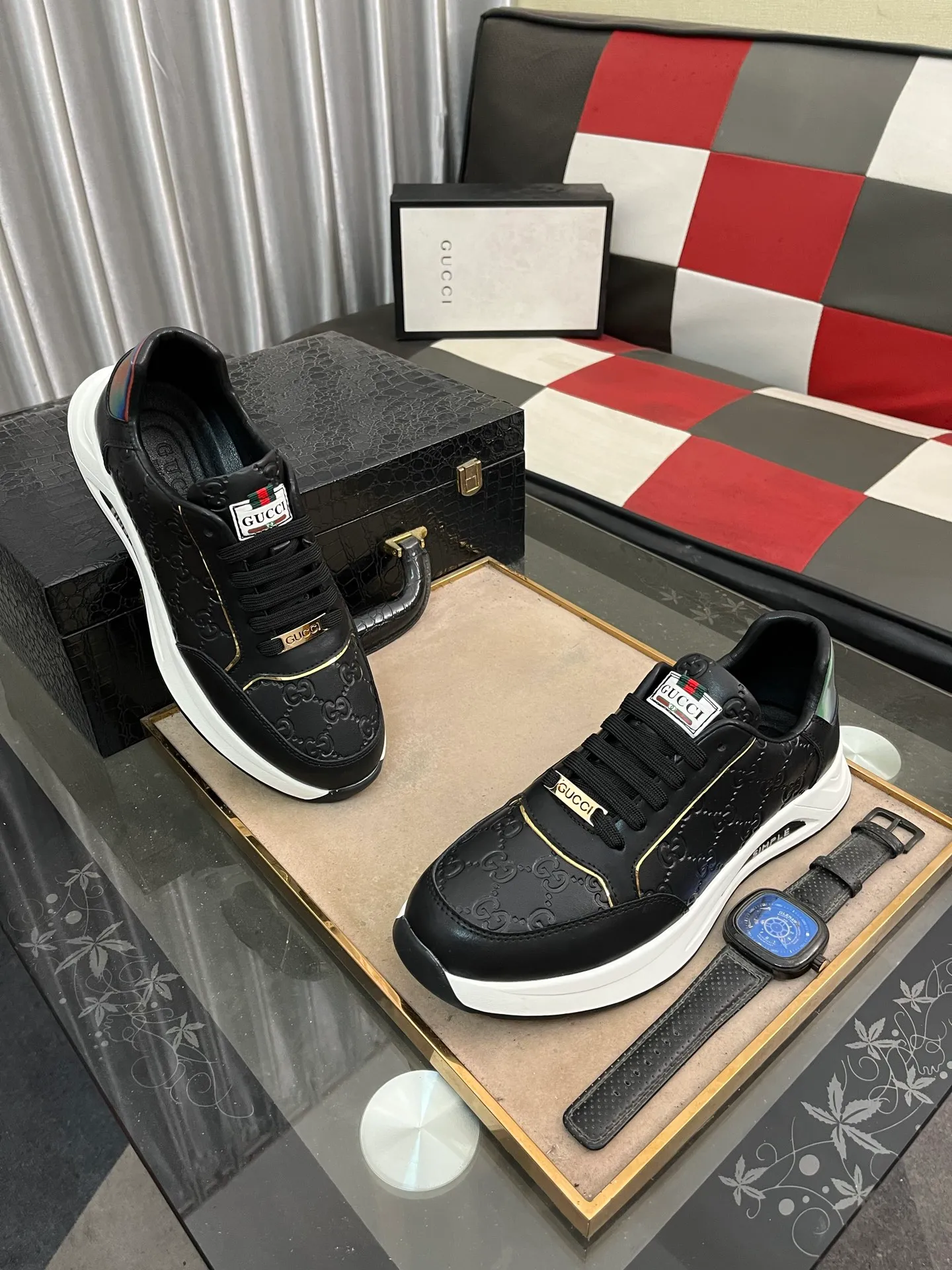 Men's shoes 💰420⌚️⌚️[GUCCI] The latest trendy men's casual shoes, the fabric is made of embossed cowhide imported from Italy, comfortable sheepskin lining + feet, the original outsole is wear-resistant and non-slip, high-level version, exquisite workmanship. Code number: 38-442️⃣Colors available